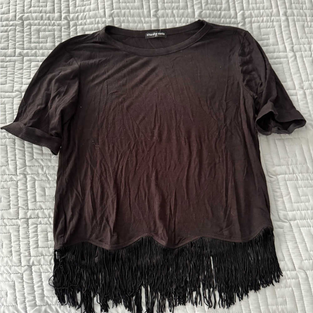 Cha Cha Vente Black Fringe Hem Short Sleeve Top